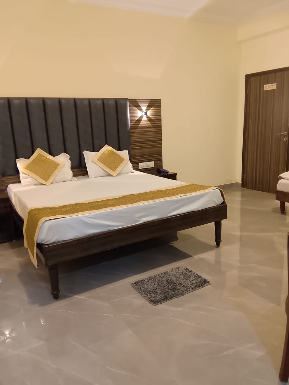 Hotel Sai Grand